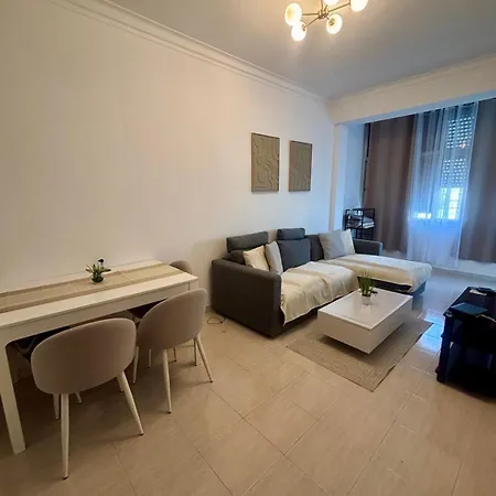 Almirante Reis Apartament